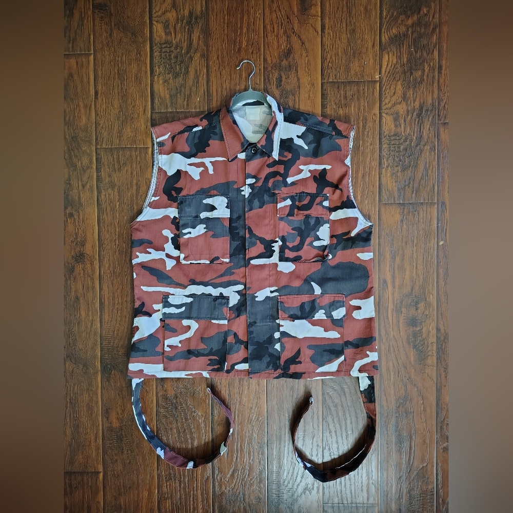 Custom sleeveless street wear camo button down shirt Size 2X-3X Grunge NYC Houst